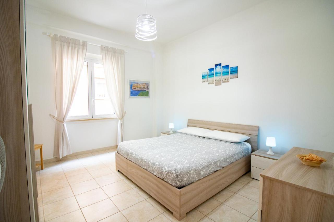 La Casa Di Polignano- Locazione Turistica Appartement Polignano a Mare Buitenkant foto